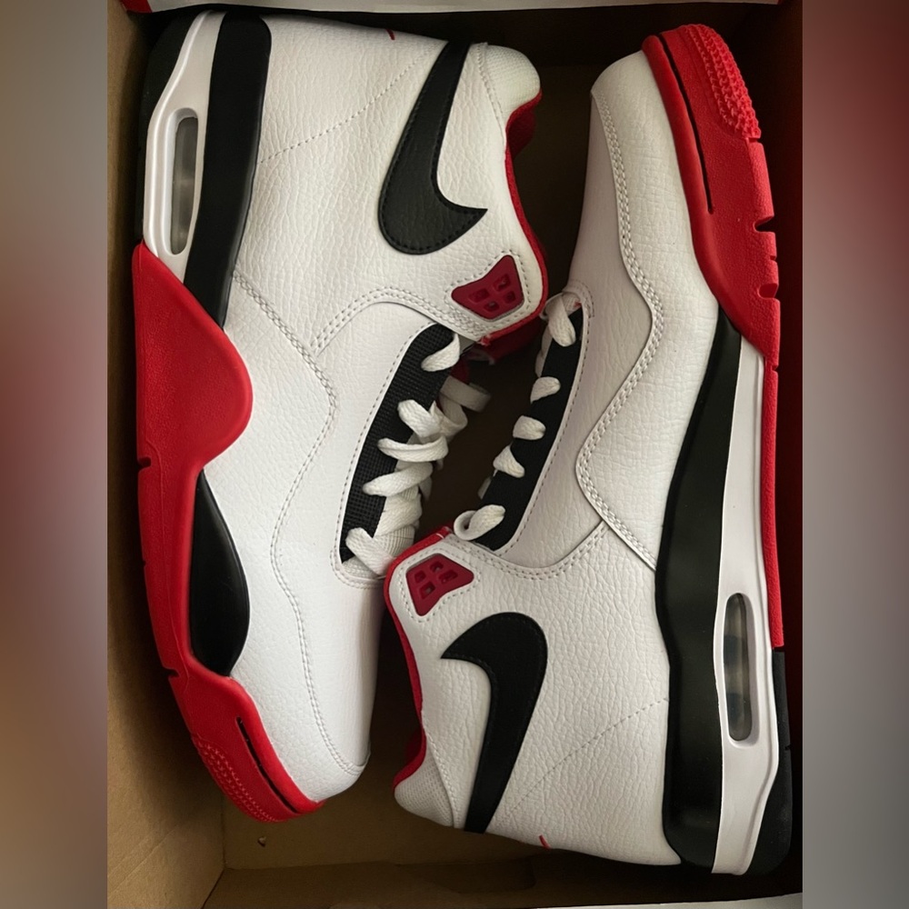 Nike Flight Legacy